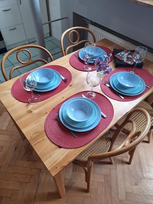 Apartament Piekne Sloneczne Mieszkanie W Centrum Wroclawia Wrocław